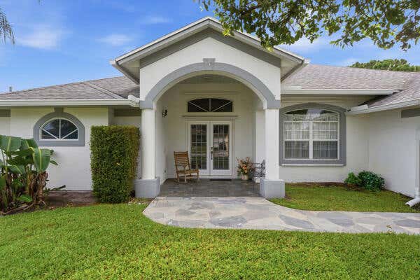 Photo of 2201 SE BOWIE Street, Port Saint Lucie, FL 34952 (MLS # B26057783)