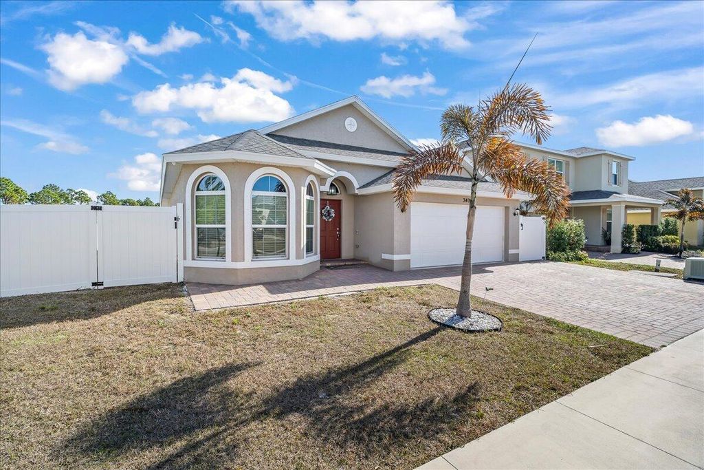 Photo of 340 Palm Breezes Drive, Fort Pierce, FL 34945 (MLS # R11160994)