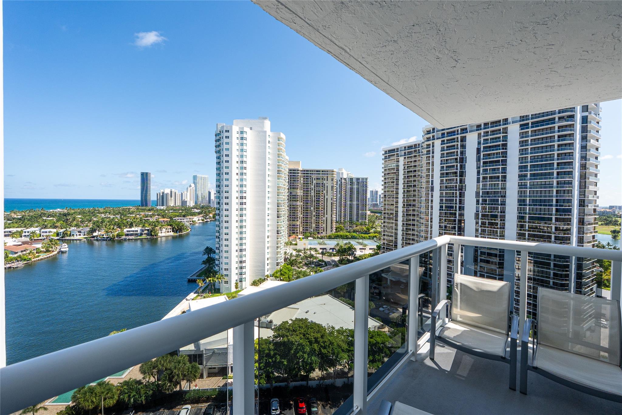 WATERVIEW CONDO - Residential Lease