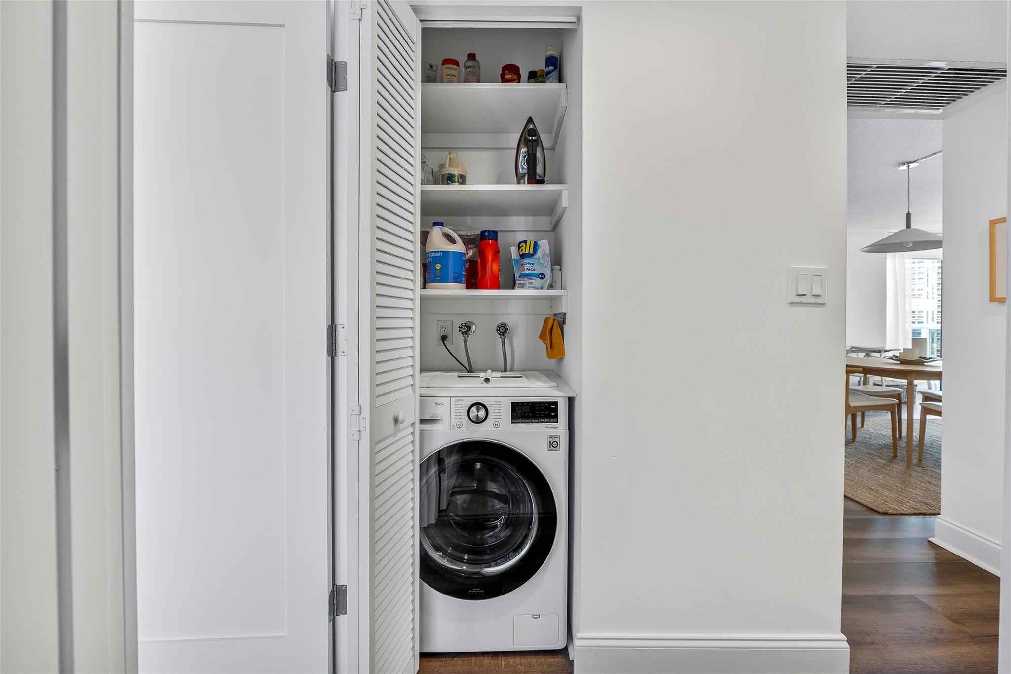 WATERVIEW CONDO - Residential Lease