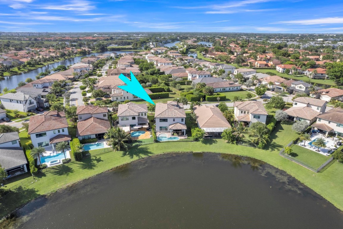 Pembroke Lakes South 119- - Residential
