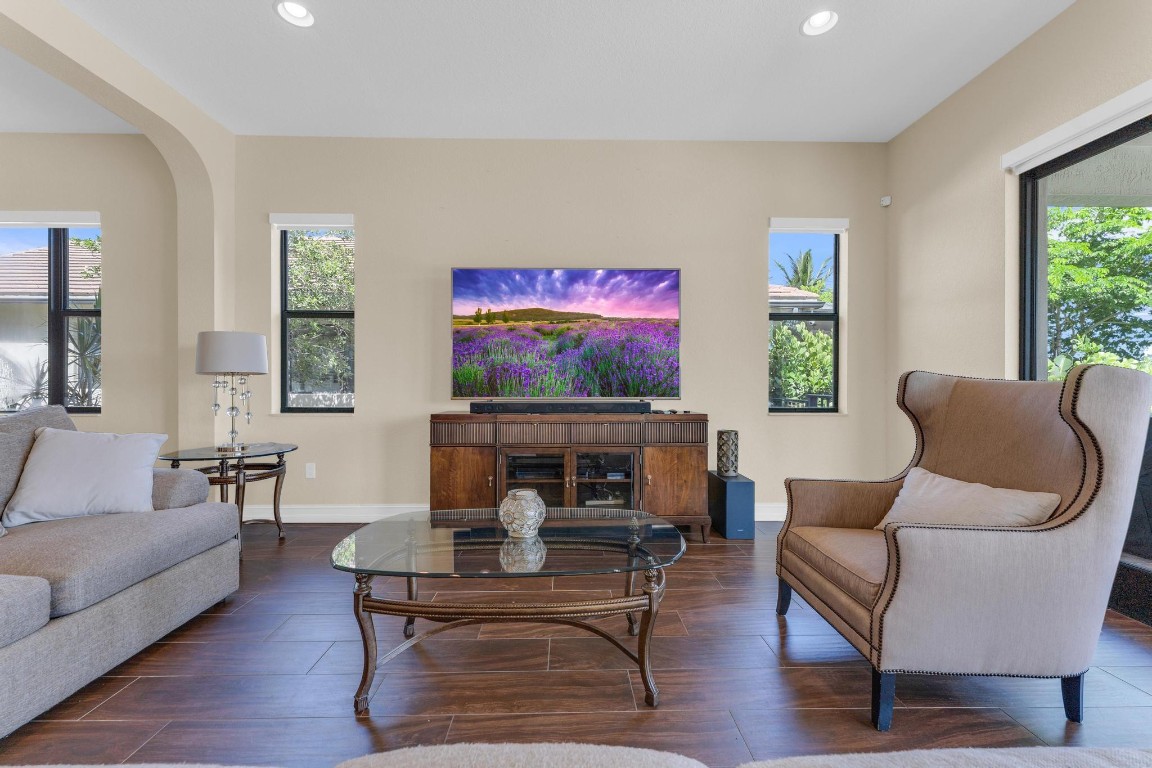 Pembroke Lakes South 119- - Residential