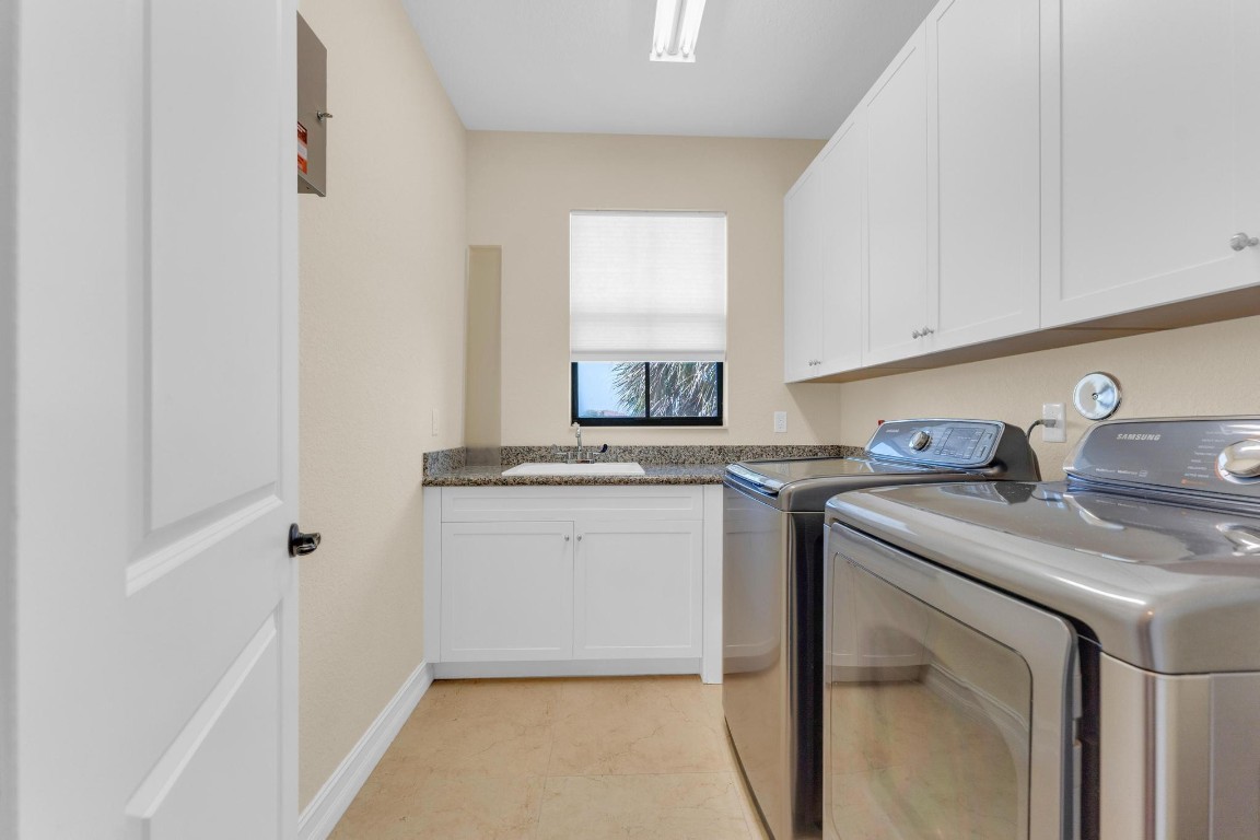 Pembroke Lakes South 119- - Residential