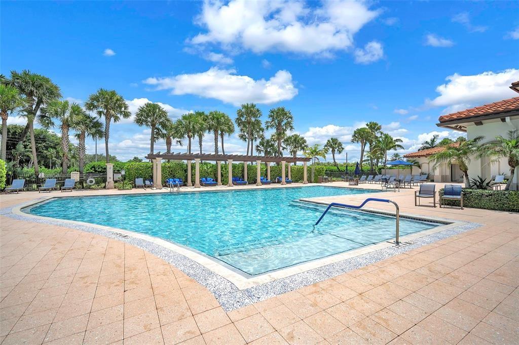 Pembroke Lakes South 119- - Residential
