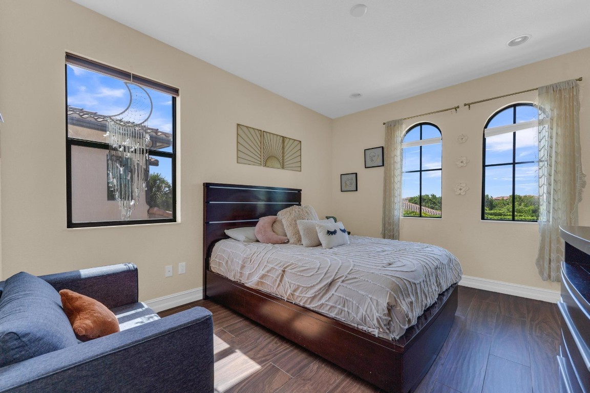 Pembroke Lakes South 119- - Residential