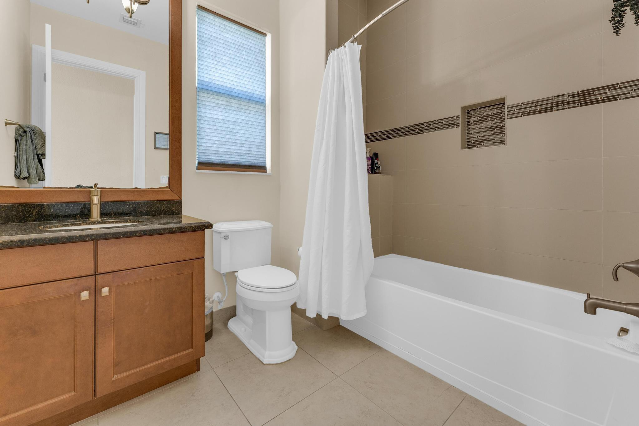 Pembroke Lakes South 119- - Residential