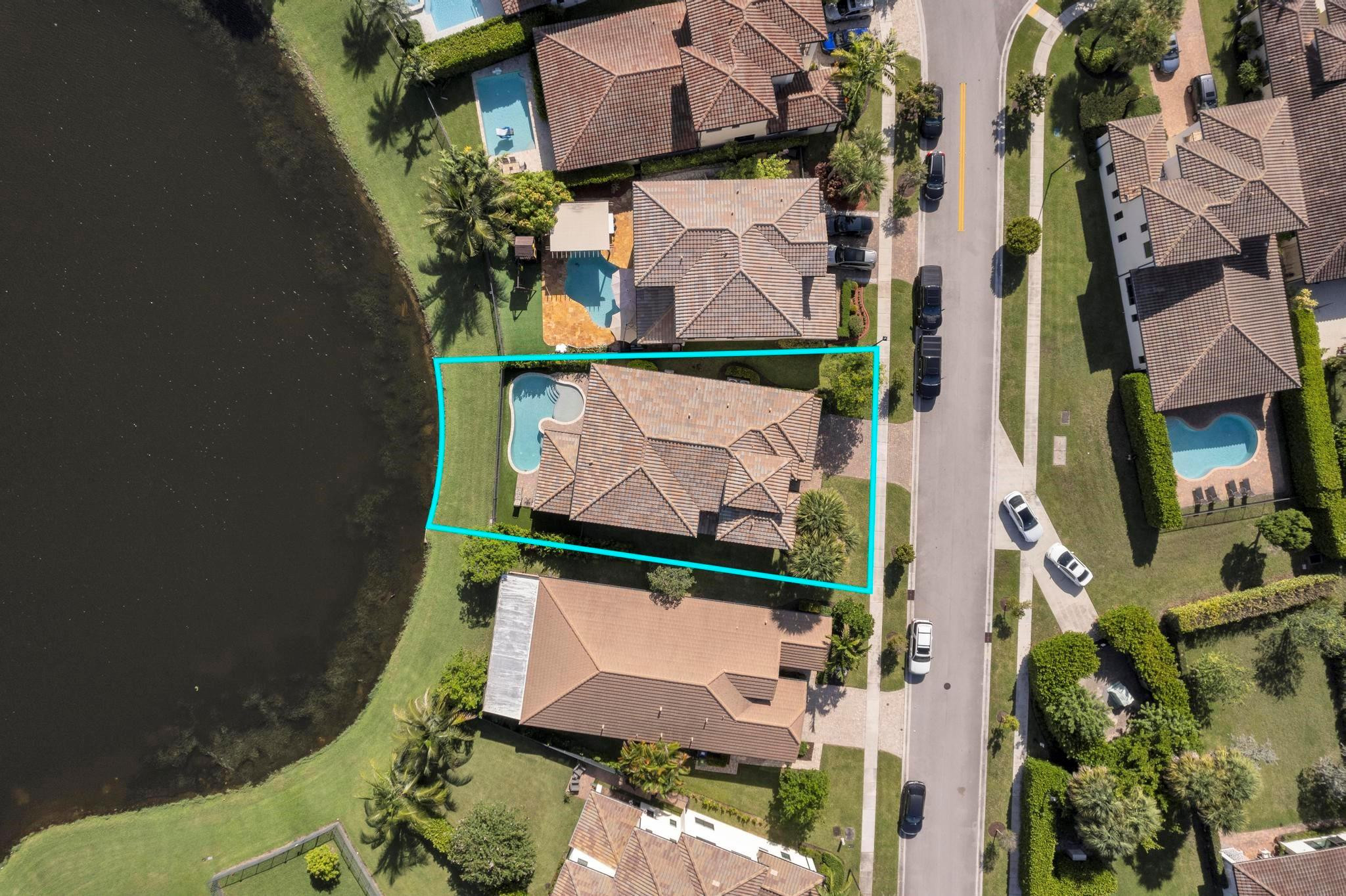 Pembroke Lakes South 119- - Residential