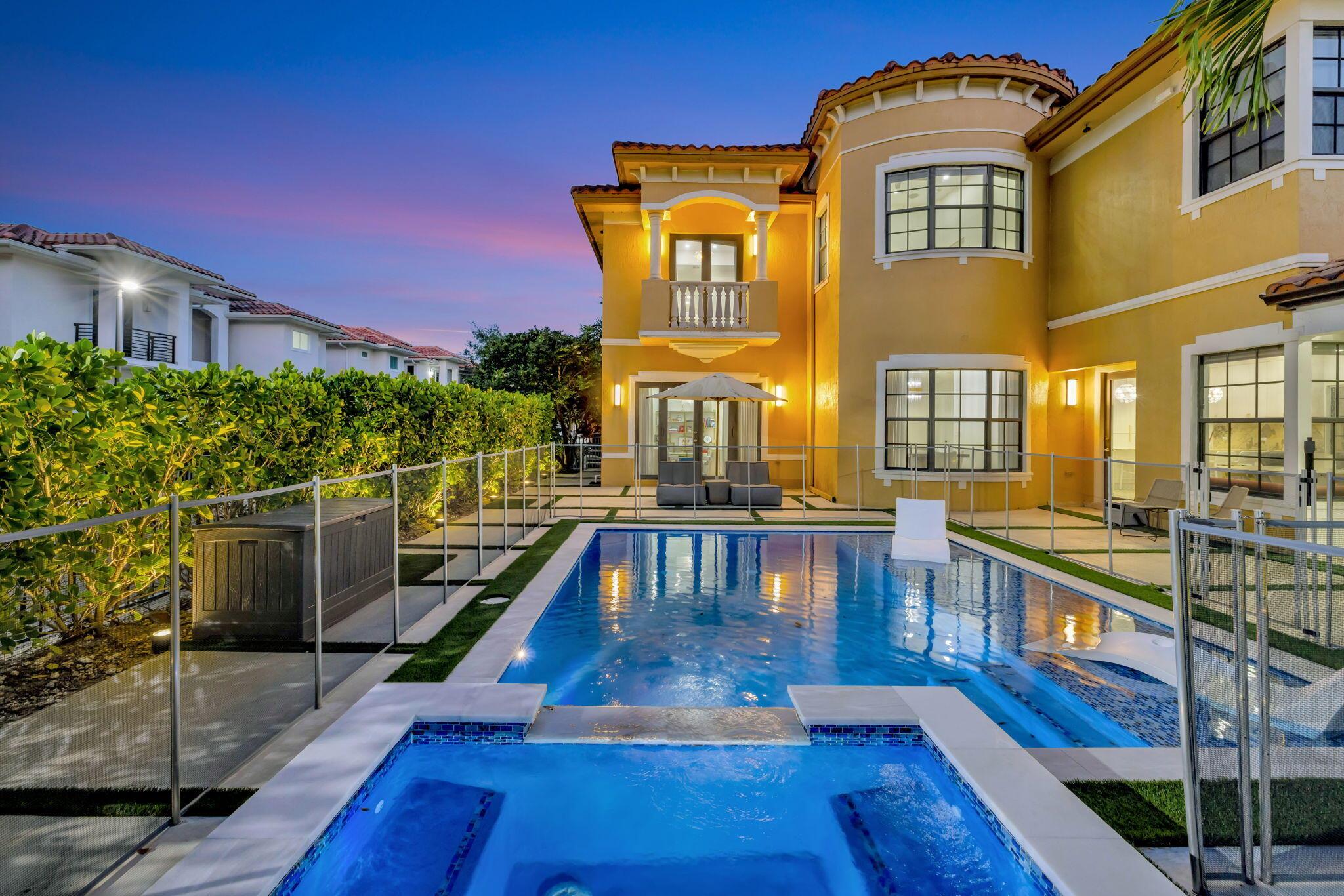 3533 Forest View Circle