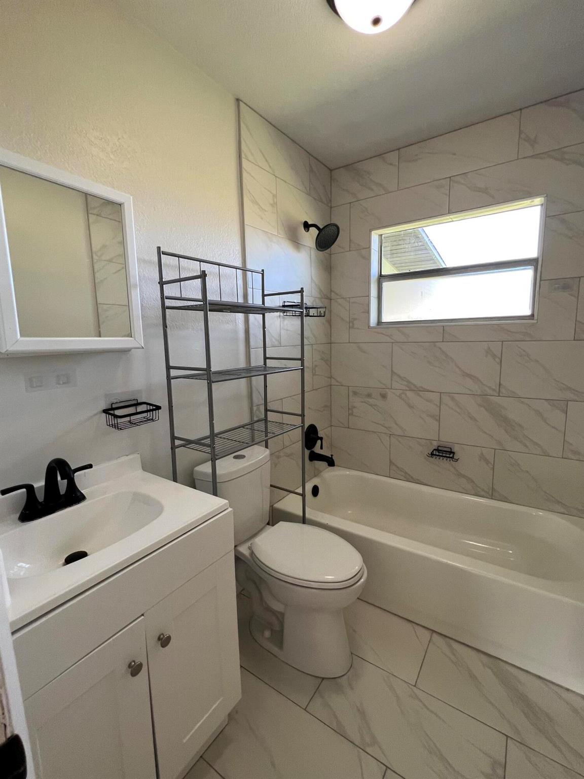 SAN LUCIE PLAZA - Residential Lease