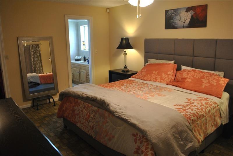 Willow Creek 93-33 B - Residential