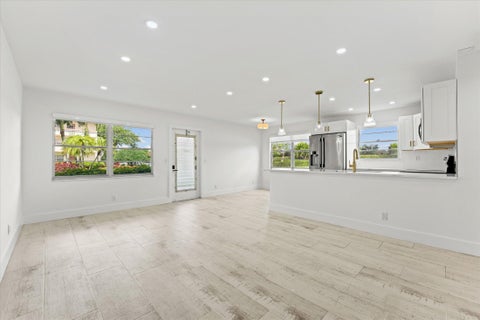 Tiny photo for 308 Preston H #308, Boca Raton, FL 33434 (MLS # B26013042)