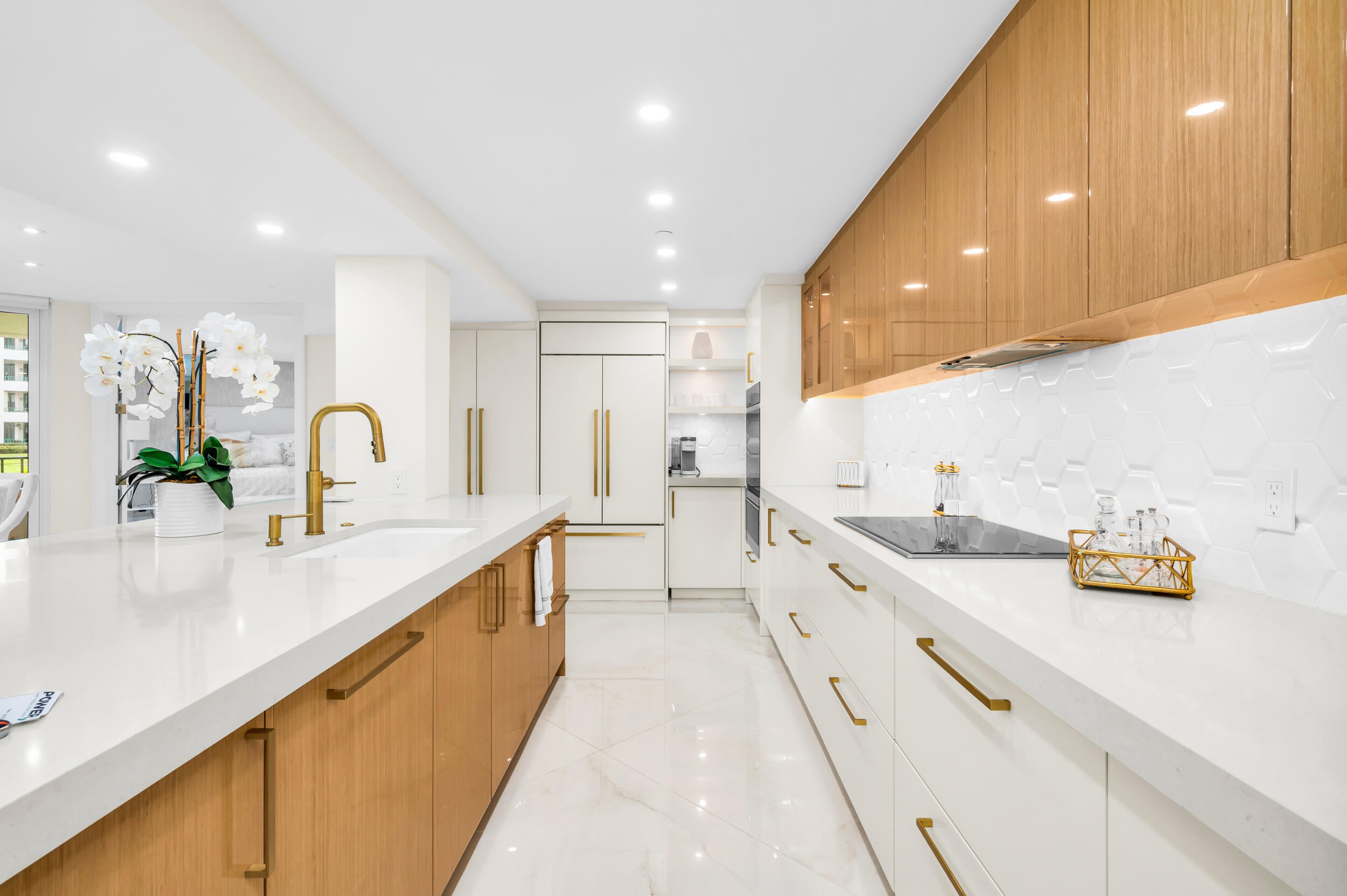 100 SE 5TH Avenue 103