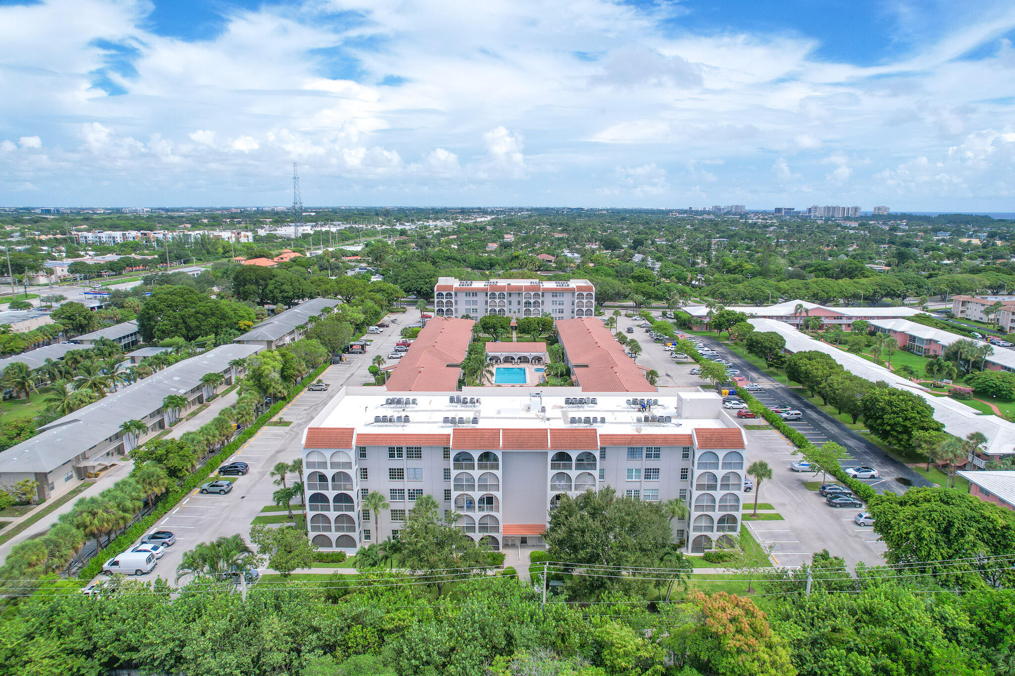 TIERRA DEL SOL CONDO - Residential Lease