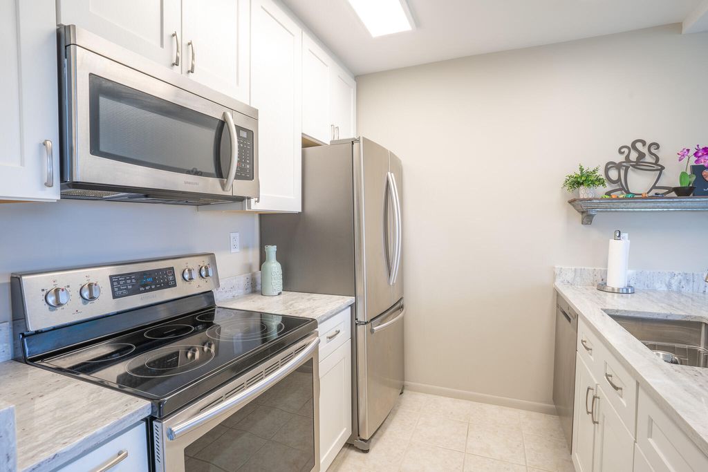 Photo of 250 NE 20th Street #4190, Boca Raton, FL 33431 (MLS # B26005543)