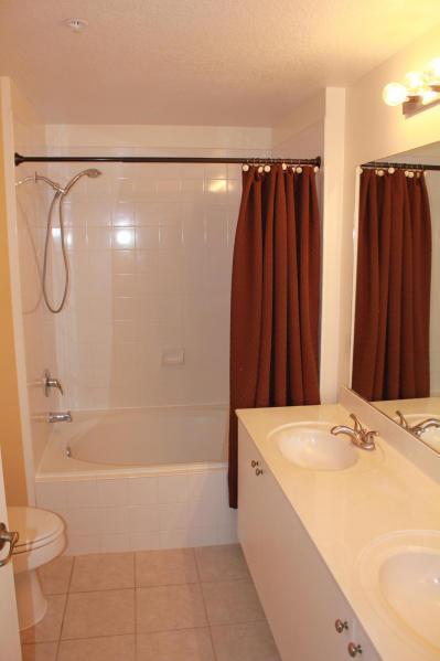 VILLAGE AT ABACOA CONDO - Residential Lease