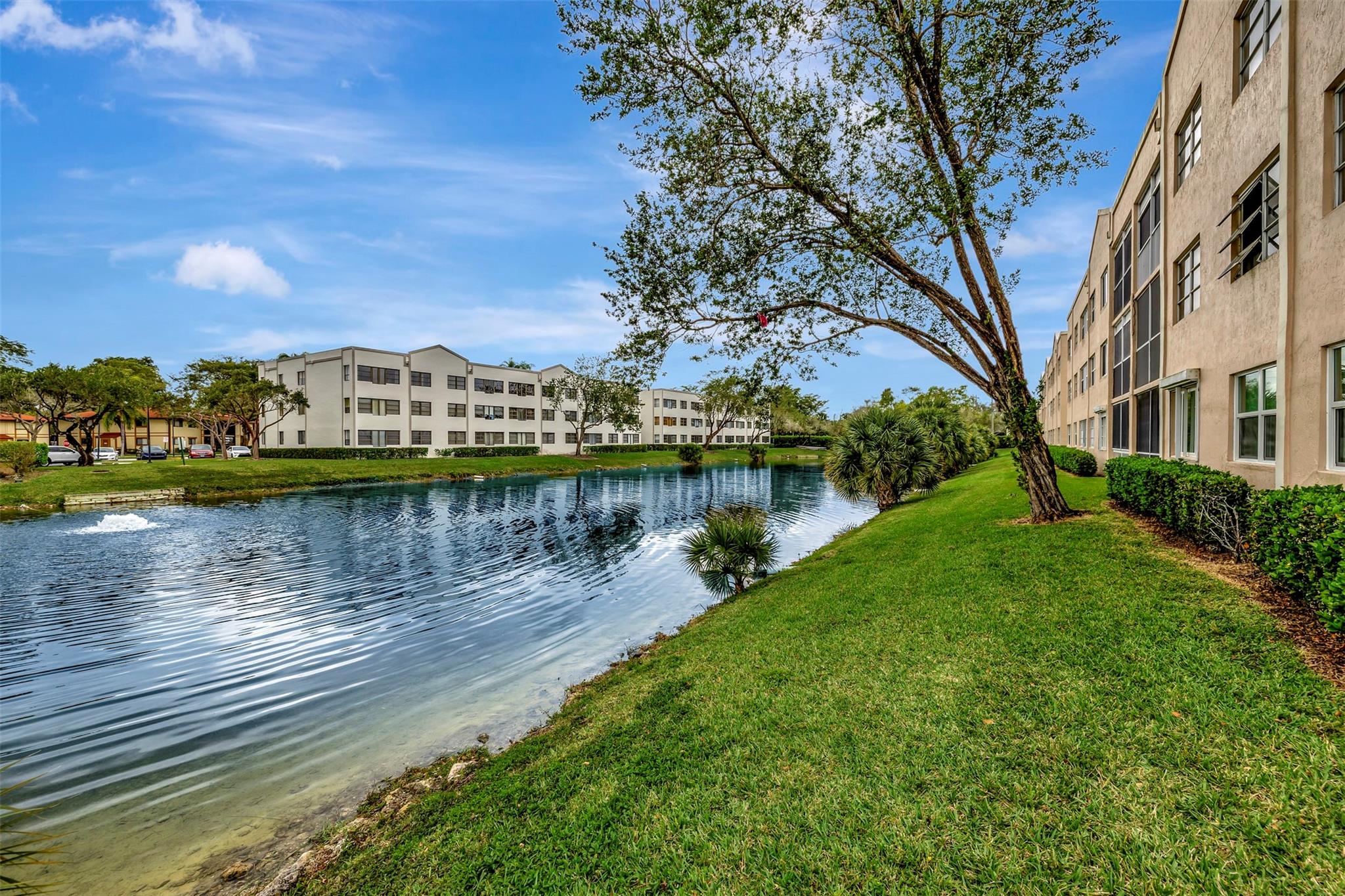 DEVON CONDOMINIUM - Residential