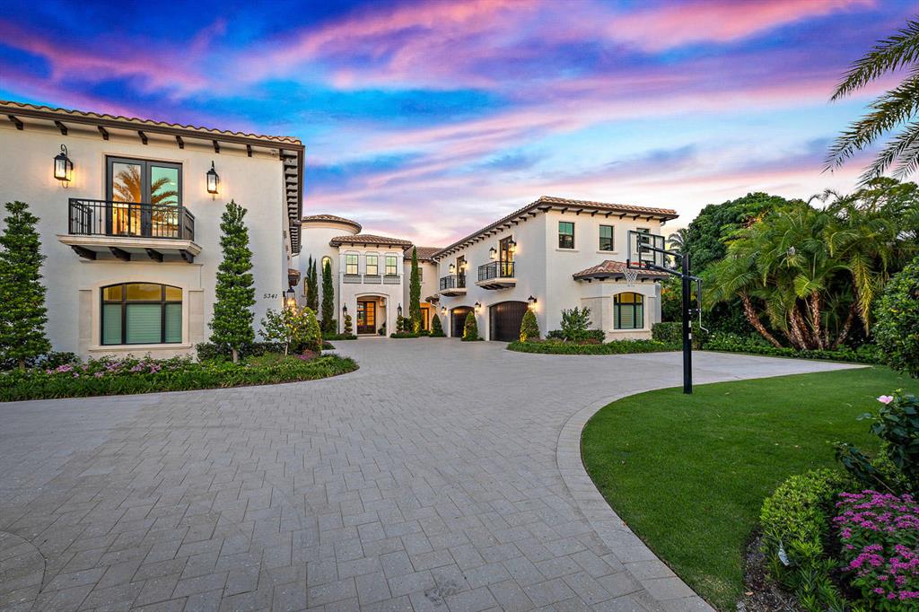 Pennock Point - Residential