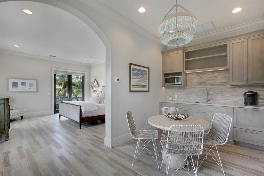 Pennock Point - Residential