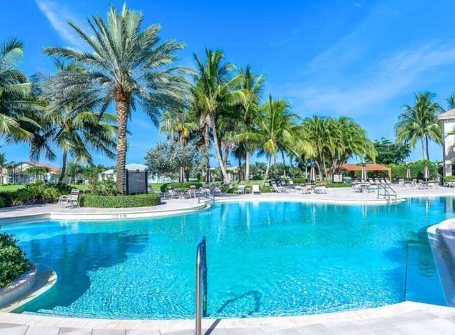 VALENCIA POINTE 1 - Residential