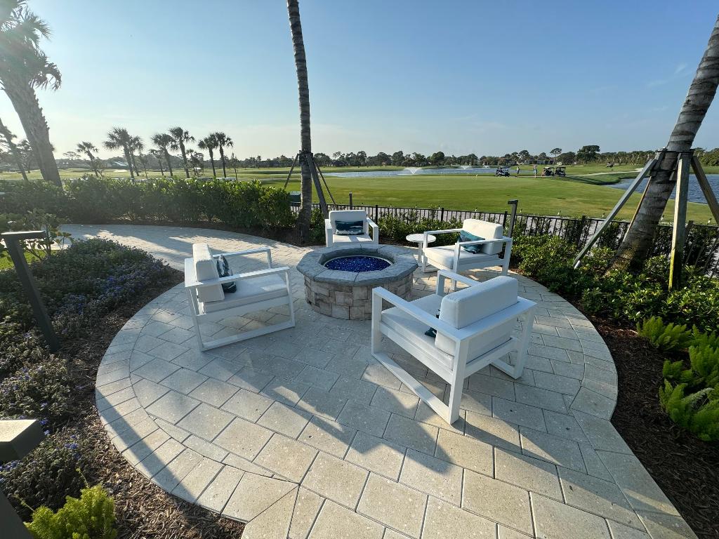 BRIARWOOD CONDO - Residential