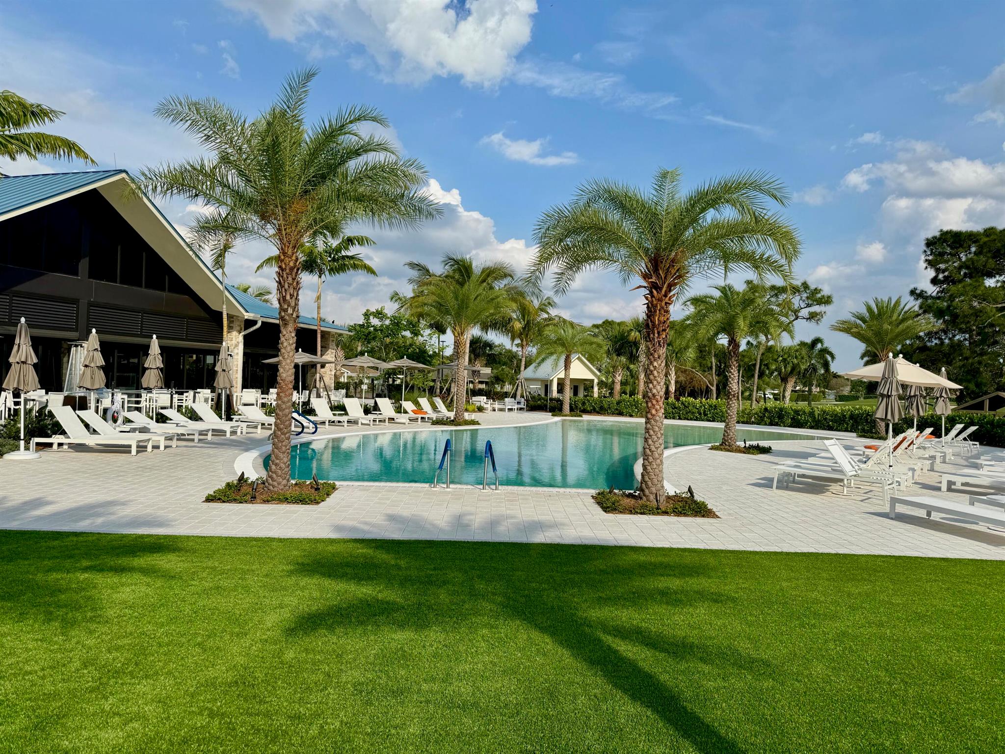 BRIARWOOD CONDO - Residential