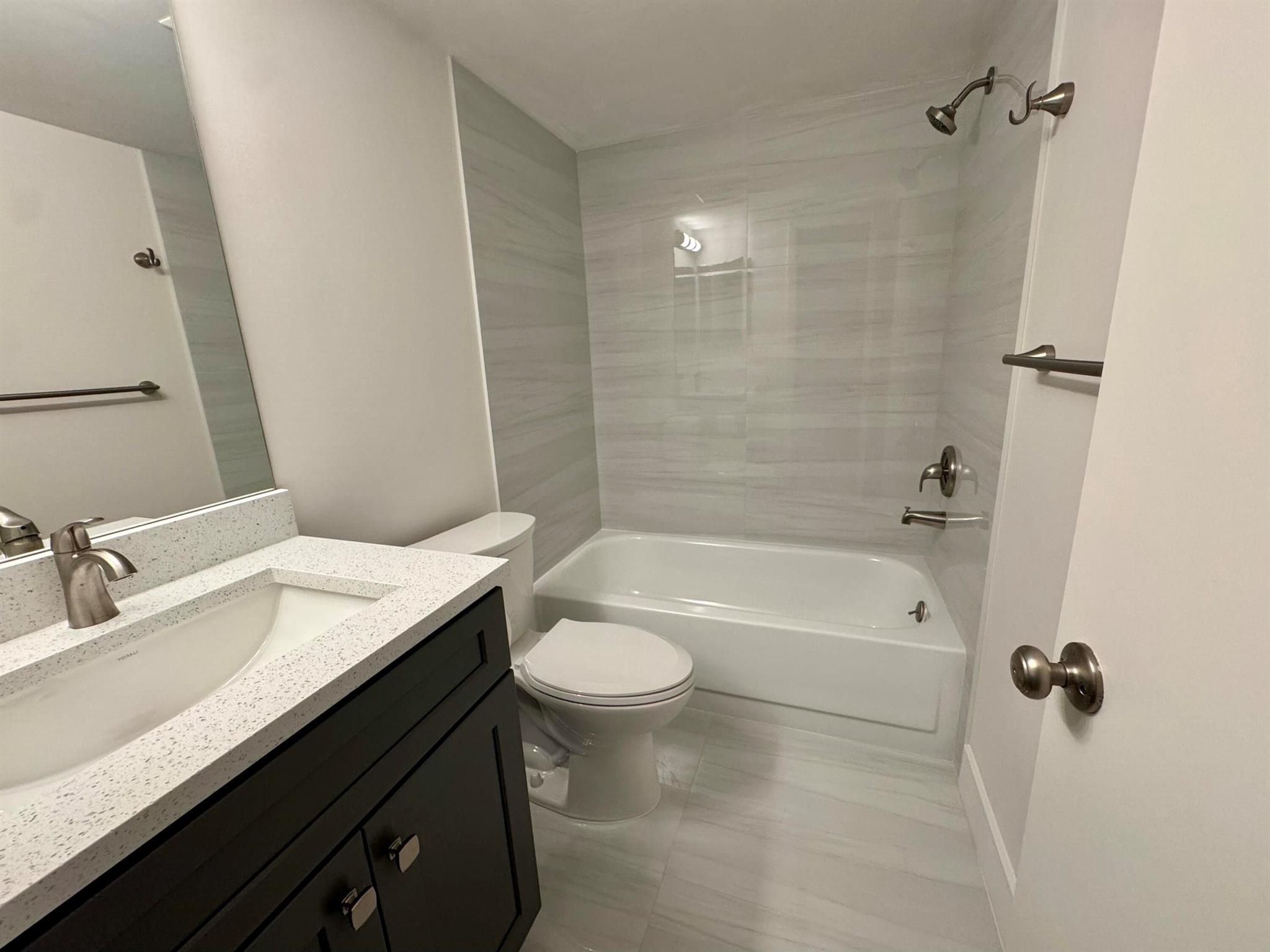 BRIARWOOD CONDO - Residential