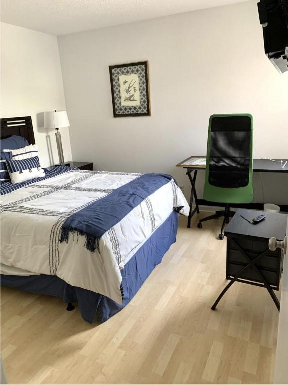 BRIARWOOD CONDO - Residential