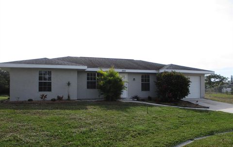 A home in Port St Lucie