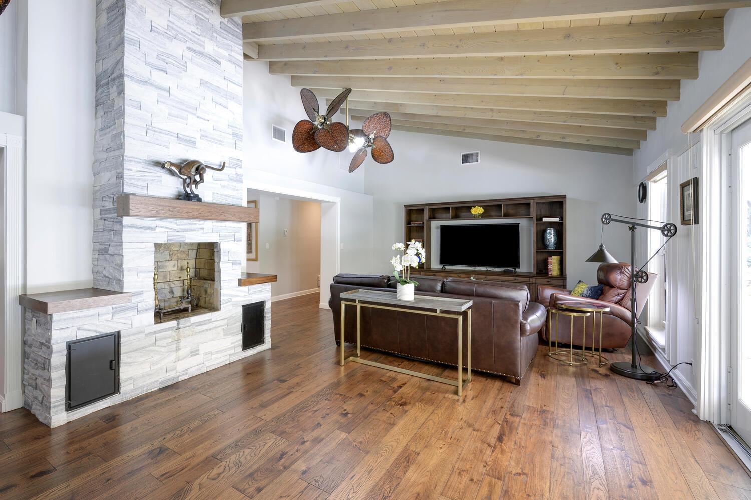 DELRAY ISLE - Residential