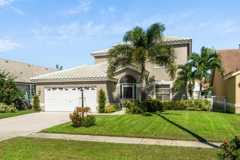 12628 White Coral Drive, Wellington, FL MLS: R11080917