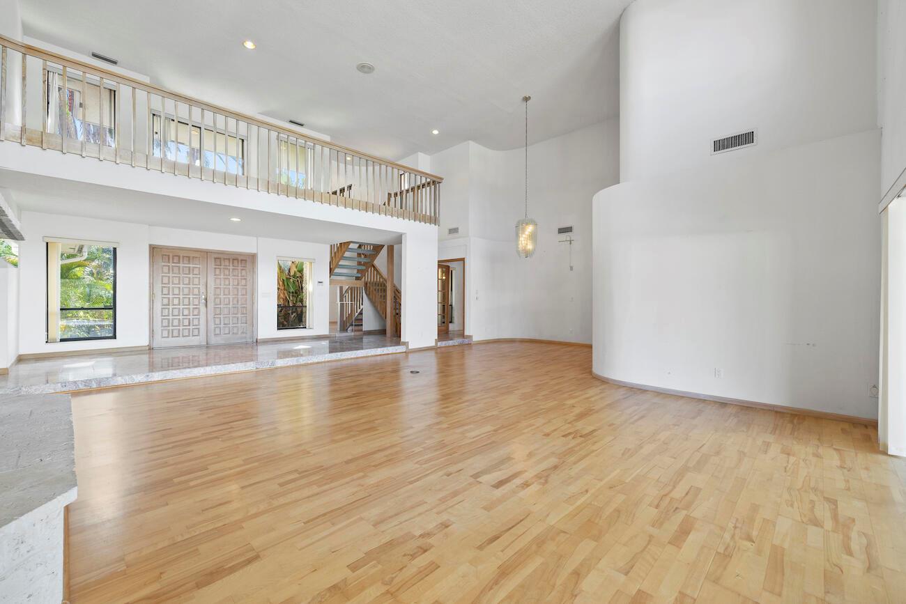 PROSPERITY BAY VILLAGE - Residential