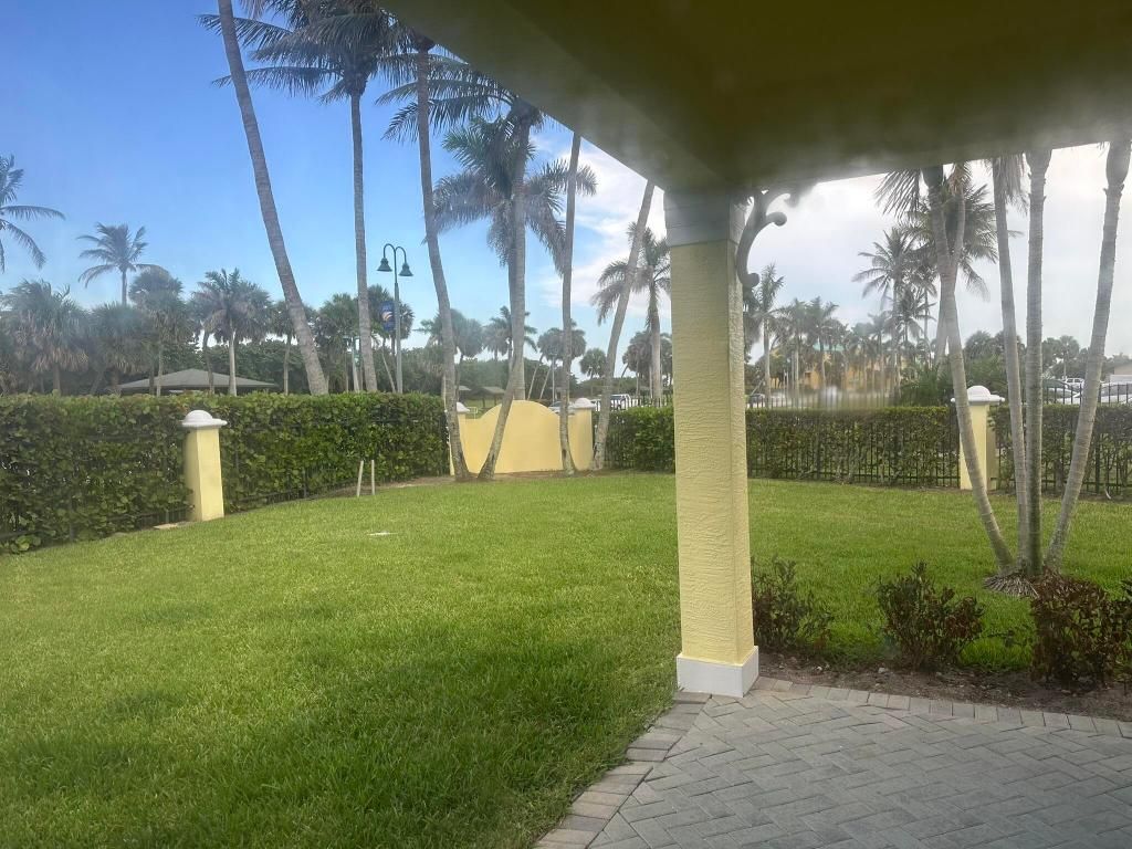 Photo of 2100 Mariner Bay Boulevard, Fort Pierce, FL 34949 (MLS # R11103883)