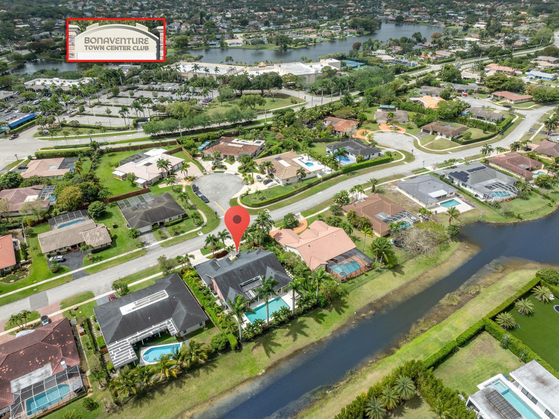 16633 Golfview Dr