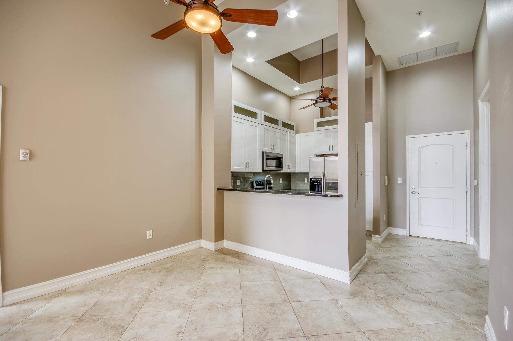 701 S Olive Avenue 303