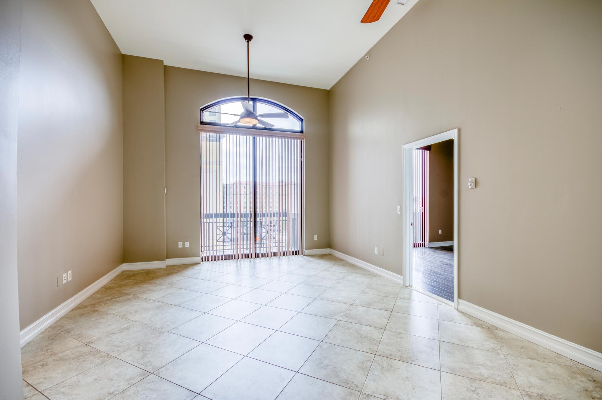 701 S Olive Avenue 303