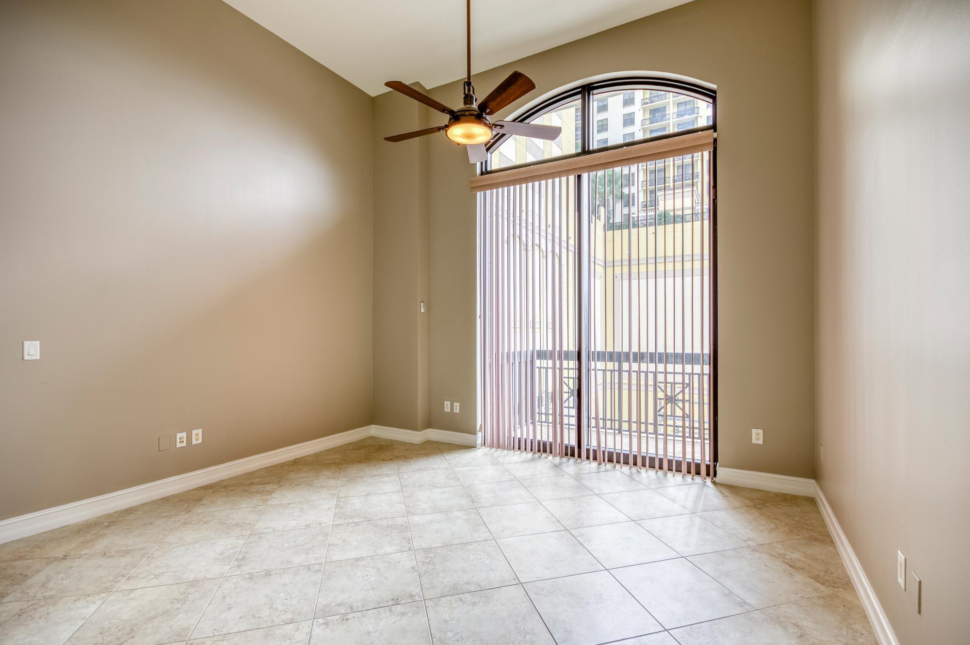 701 S Olive Avenue 303
