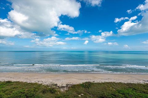 A home in Hutchinson Island