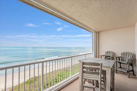 A home in Hutchinson Island