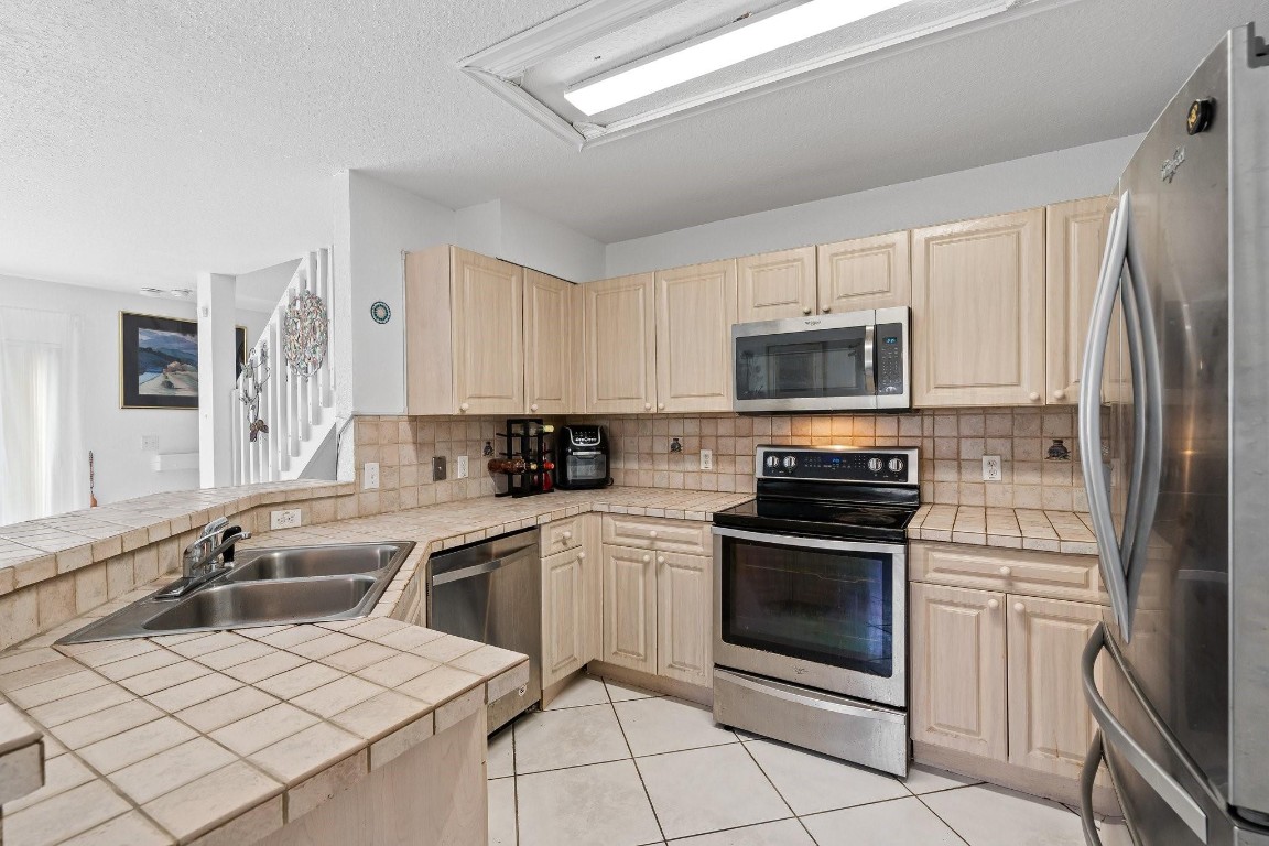 Broken Woods - Residential