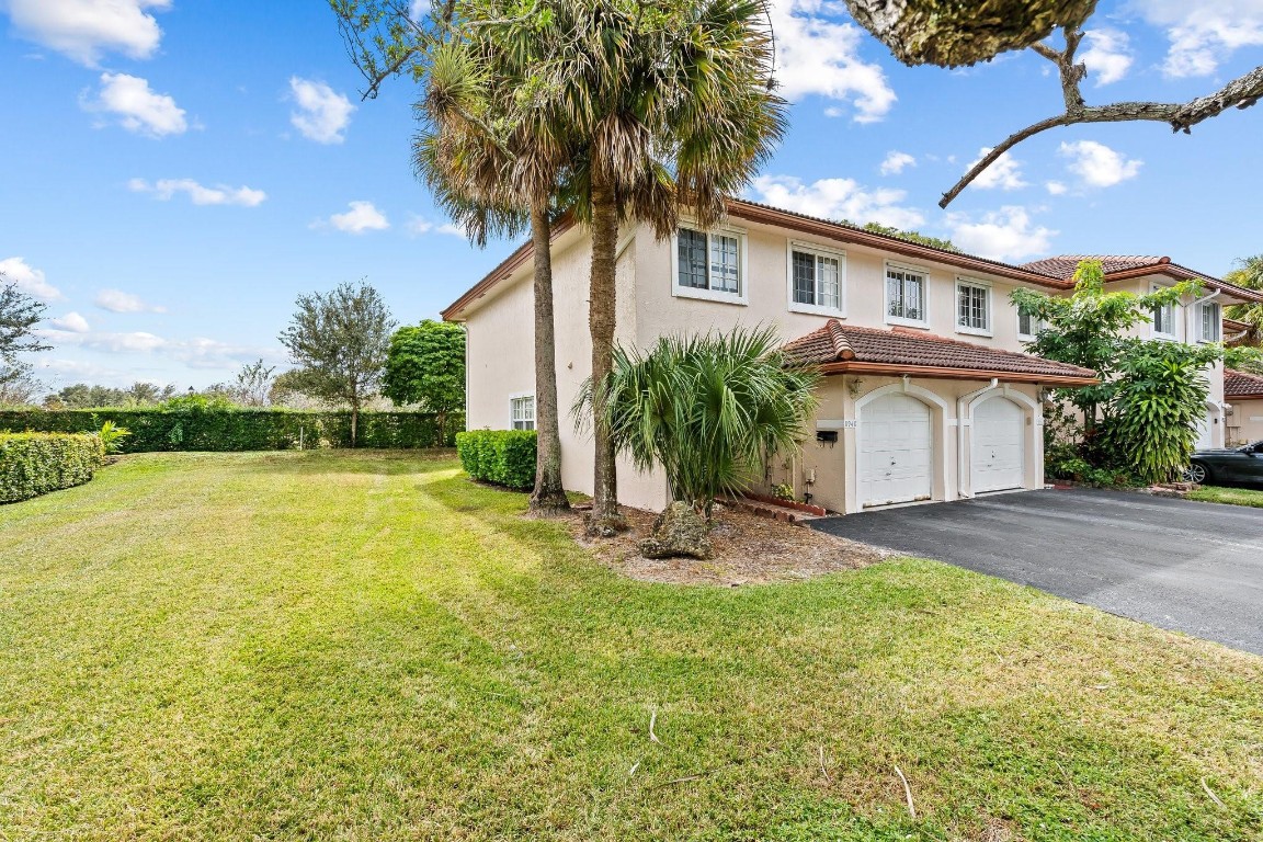 Broken Woods - Residential