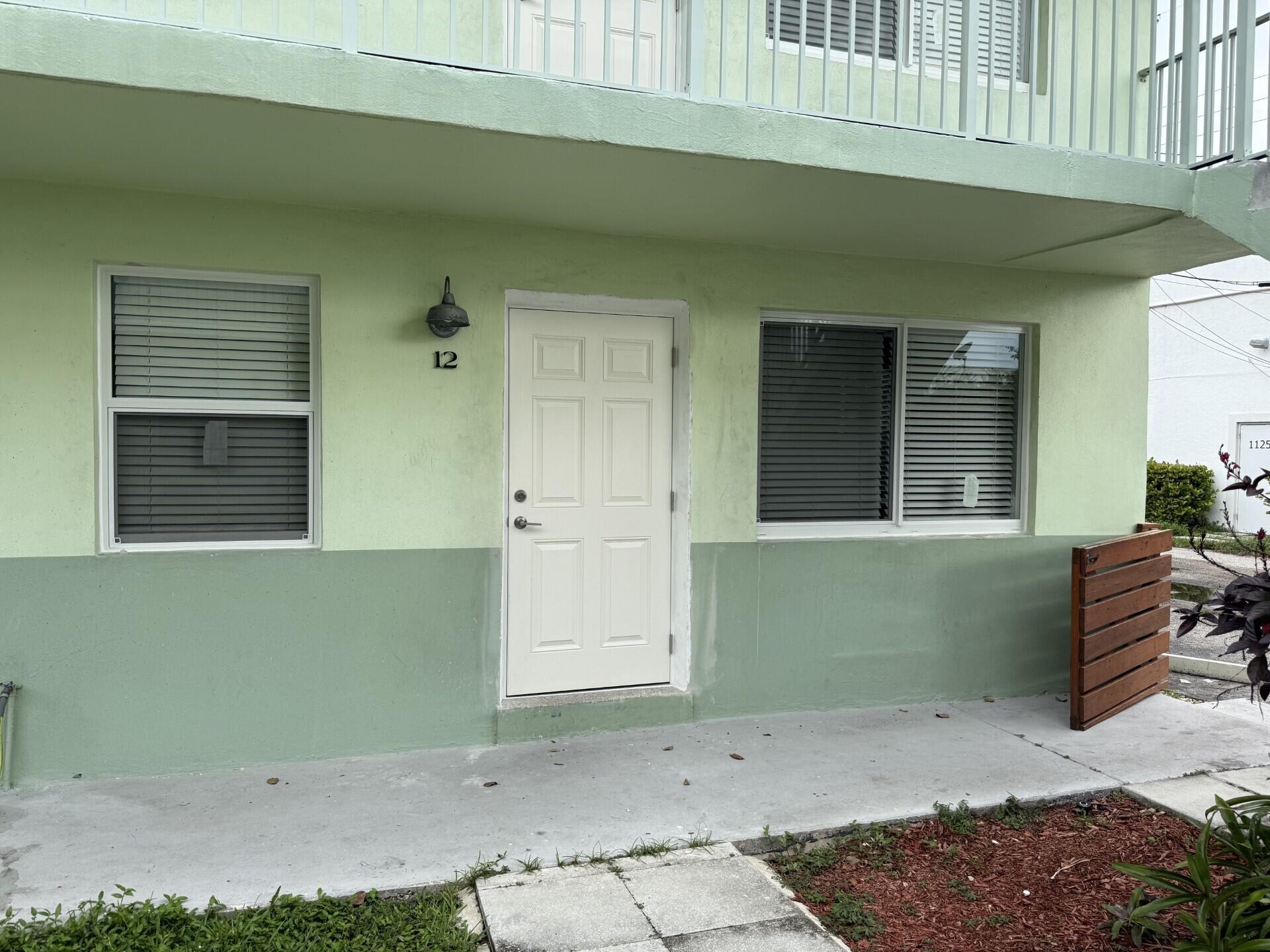 LAKE WORTH TOWN OF - Residential Lease