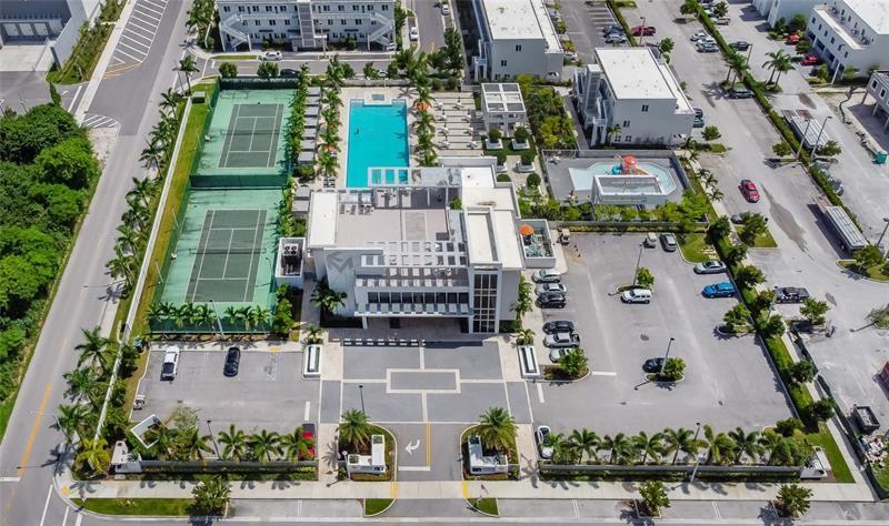 LANDMARK AT DORAL - Residential