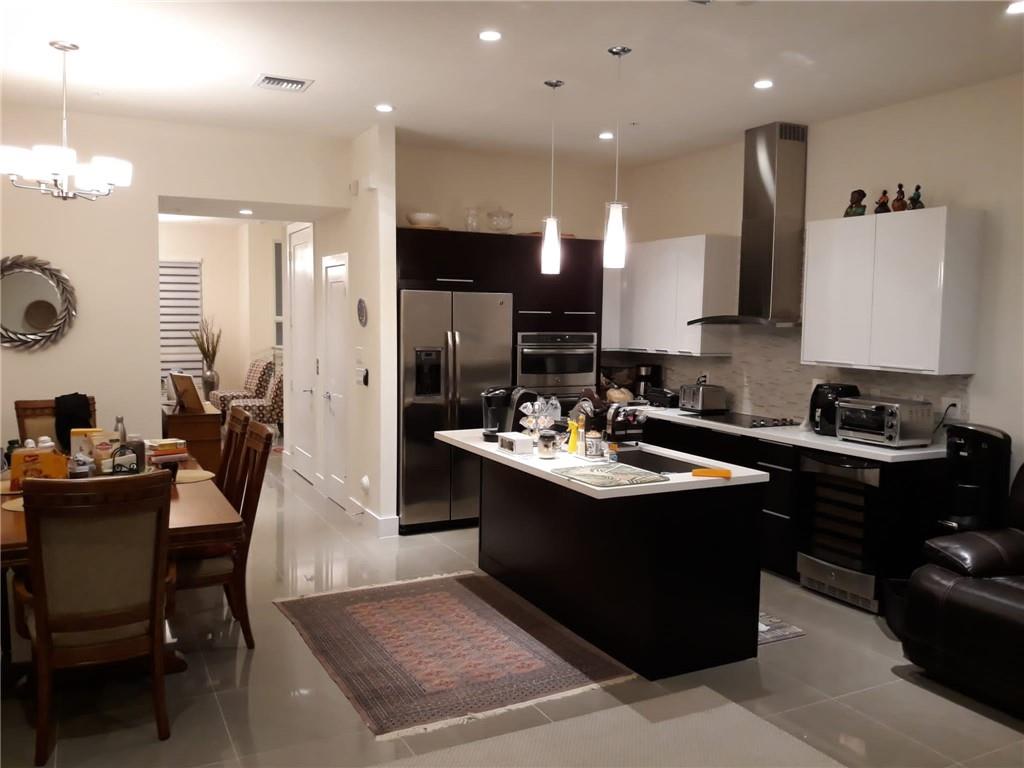 LANDMARK AT DORAL - Residential