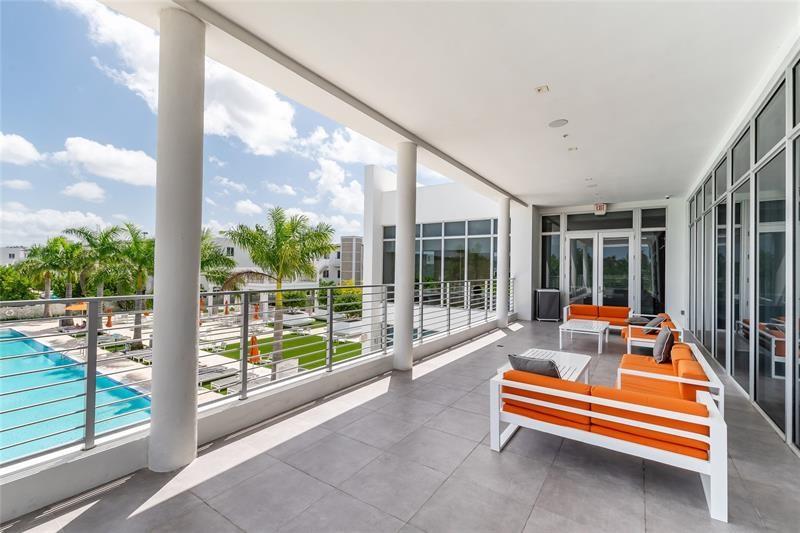 LANDMARK AT DORAL - Residential