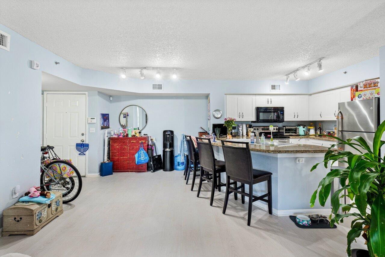 BOCAR CONDO - Residential