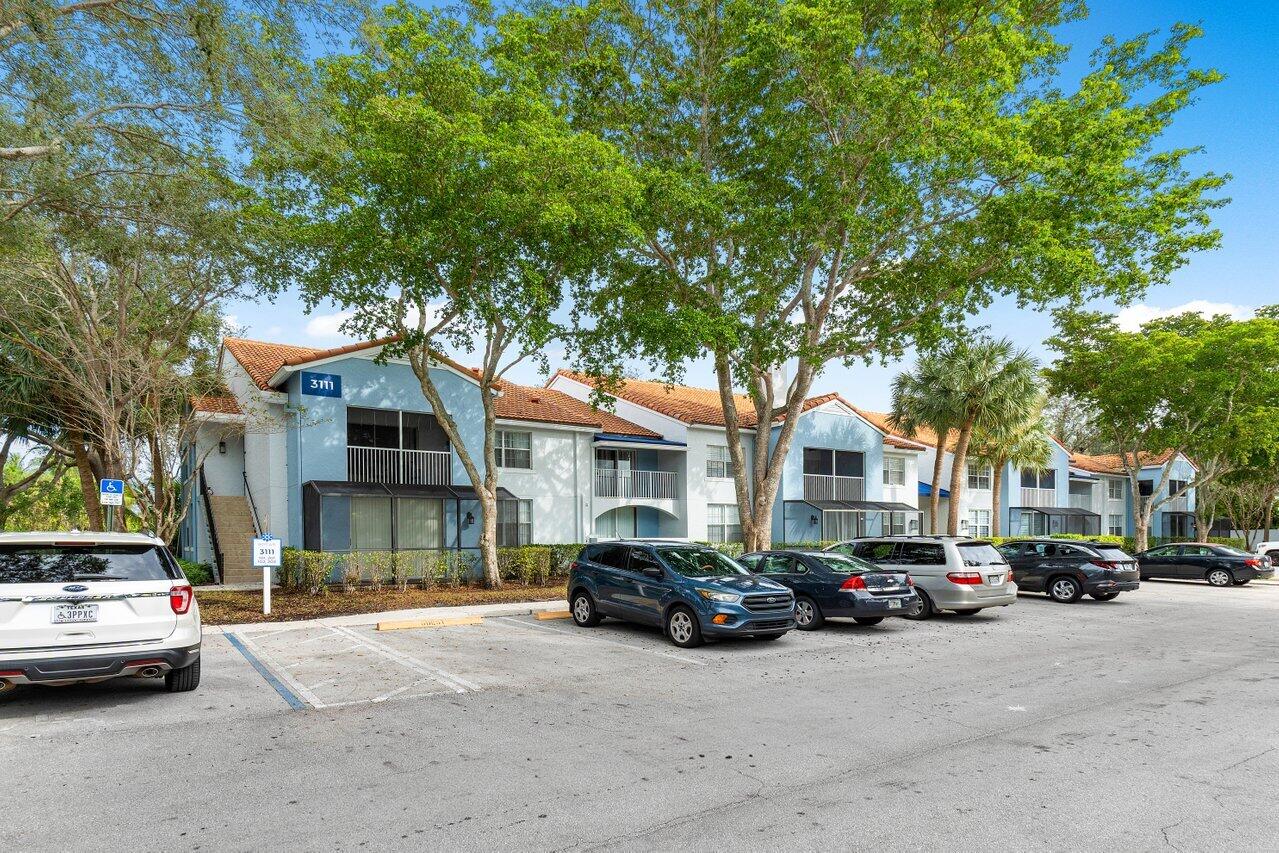 BOCAR CONDO - Residential