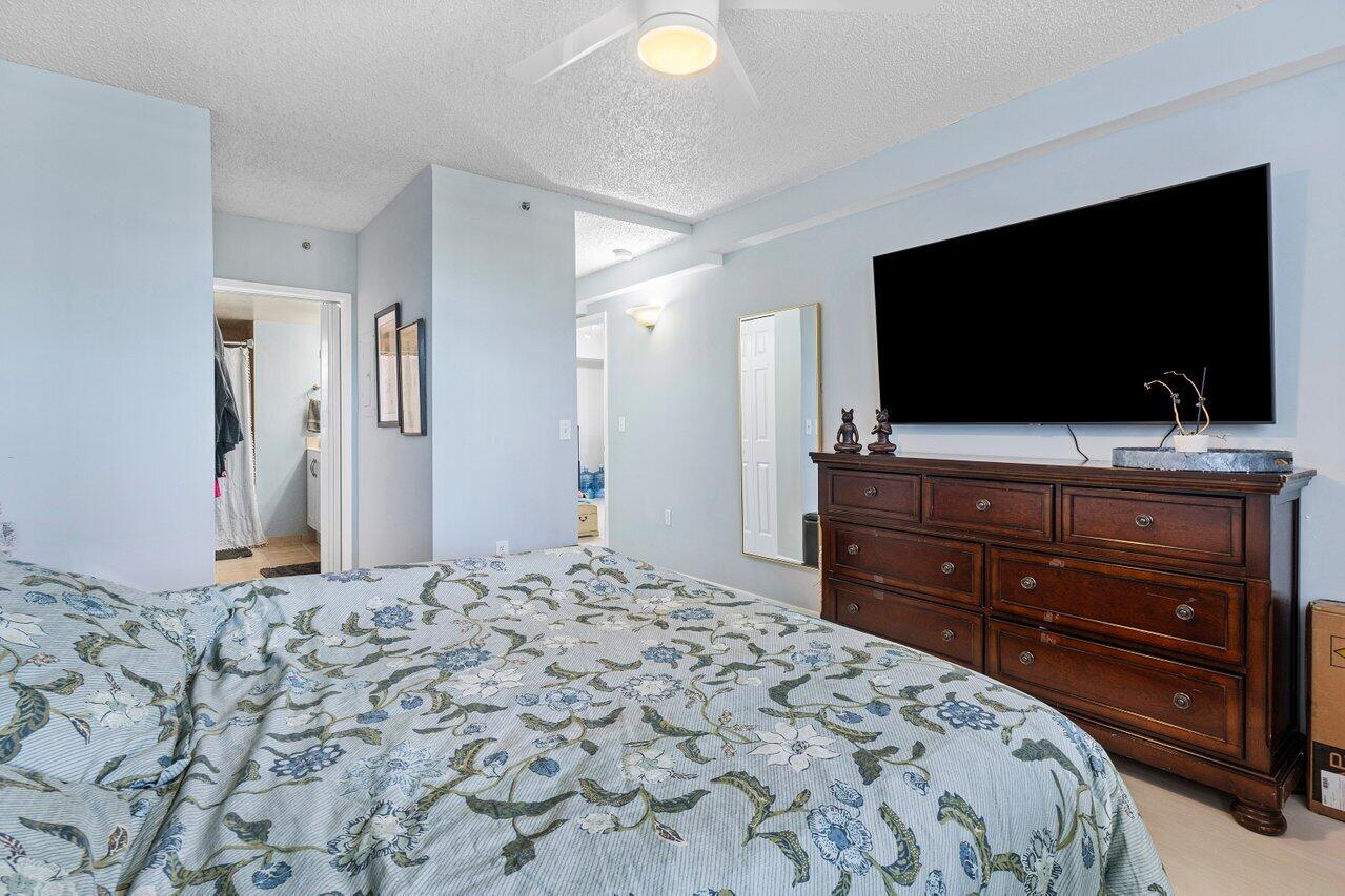 BOCAR CONDO - Residential