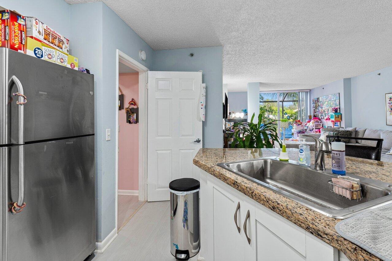 BOCAR CONDO - Residential