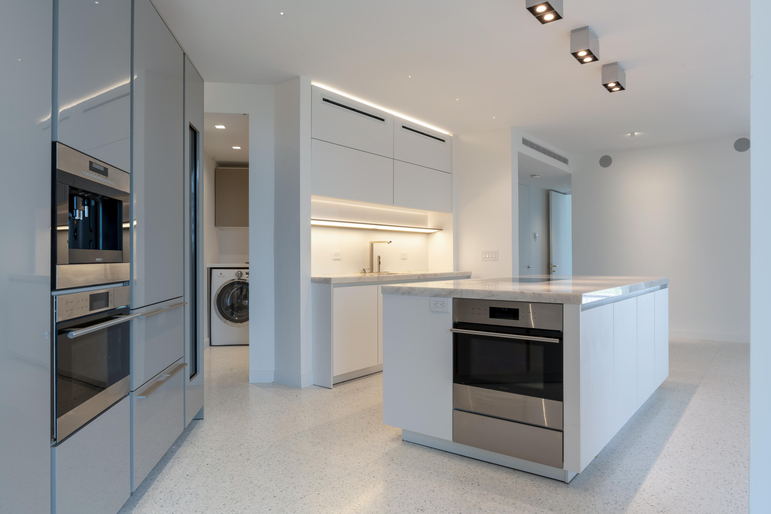 2500 Building - Residential