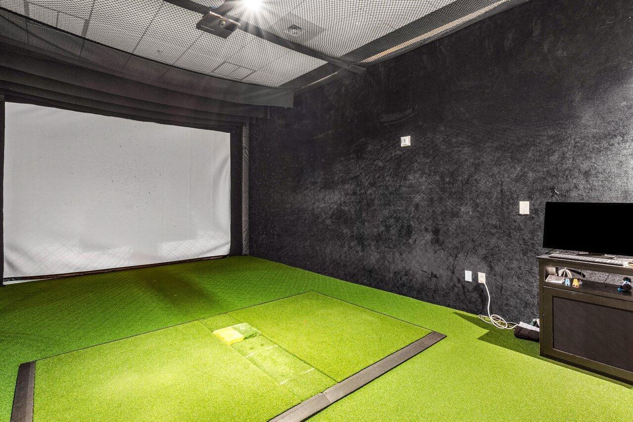 PLAZA AT OCEANSIDE - Residential